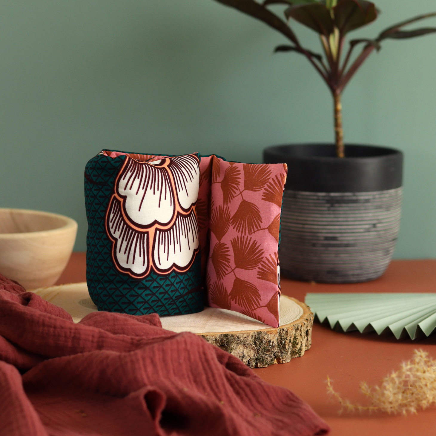 bouillotte longue micro-ondes graines lin bio tissu africain