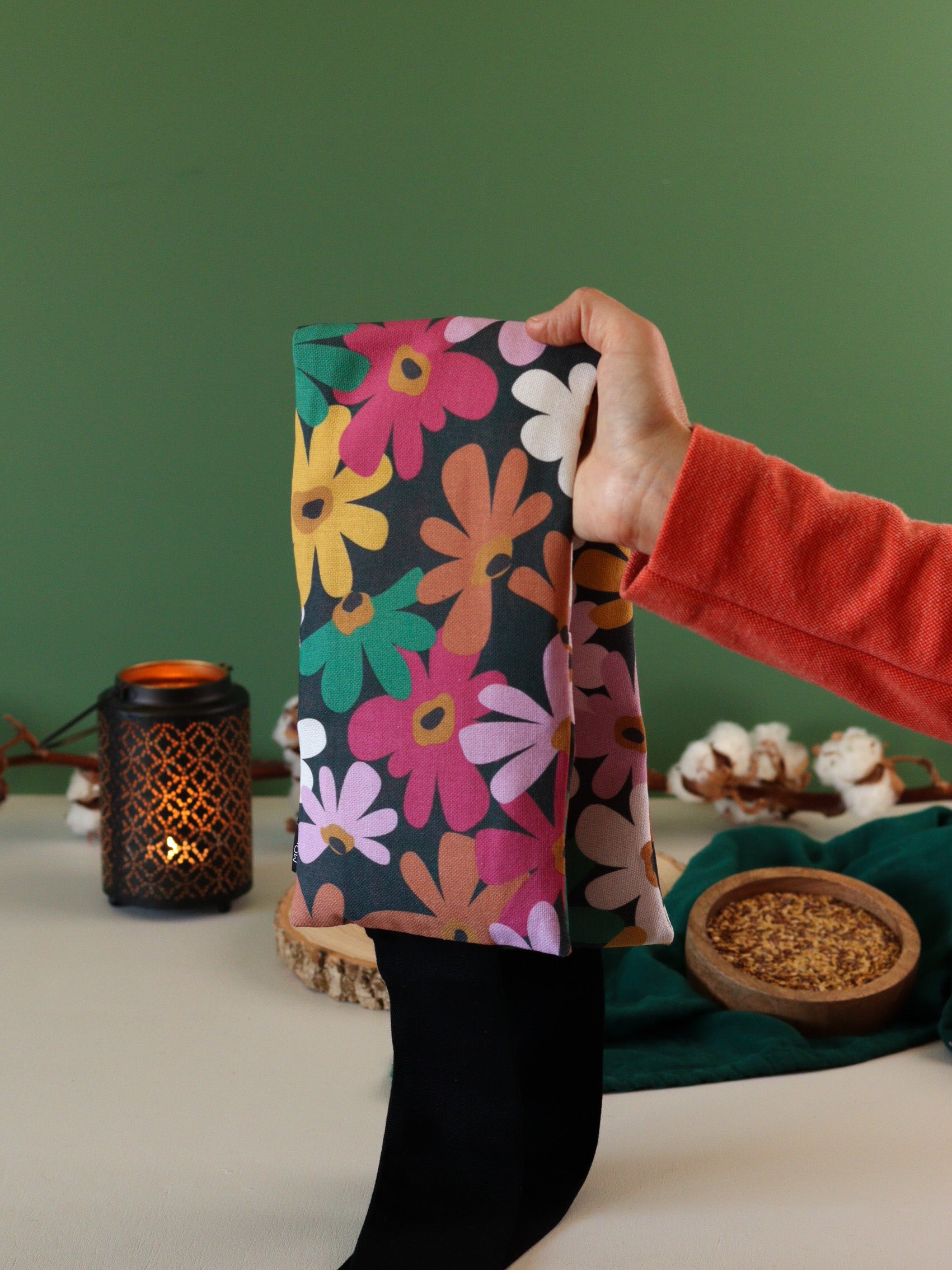 ceinture chauffante graines-lin bio soulage douleurs au naturel fleurs retro