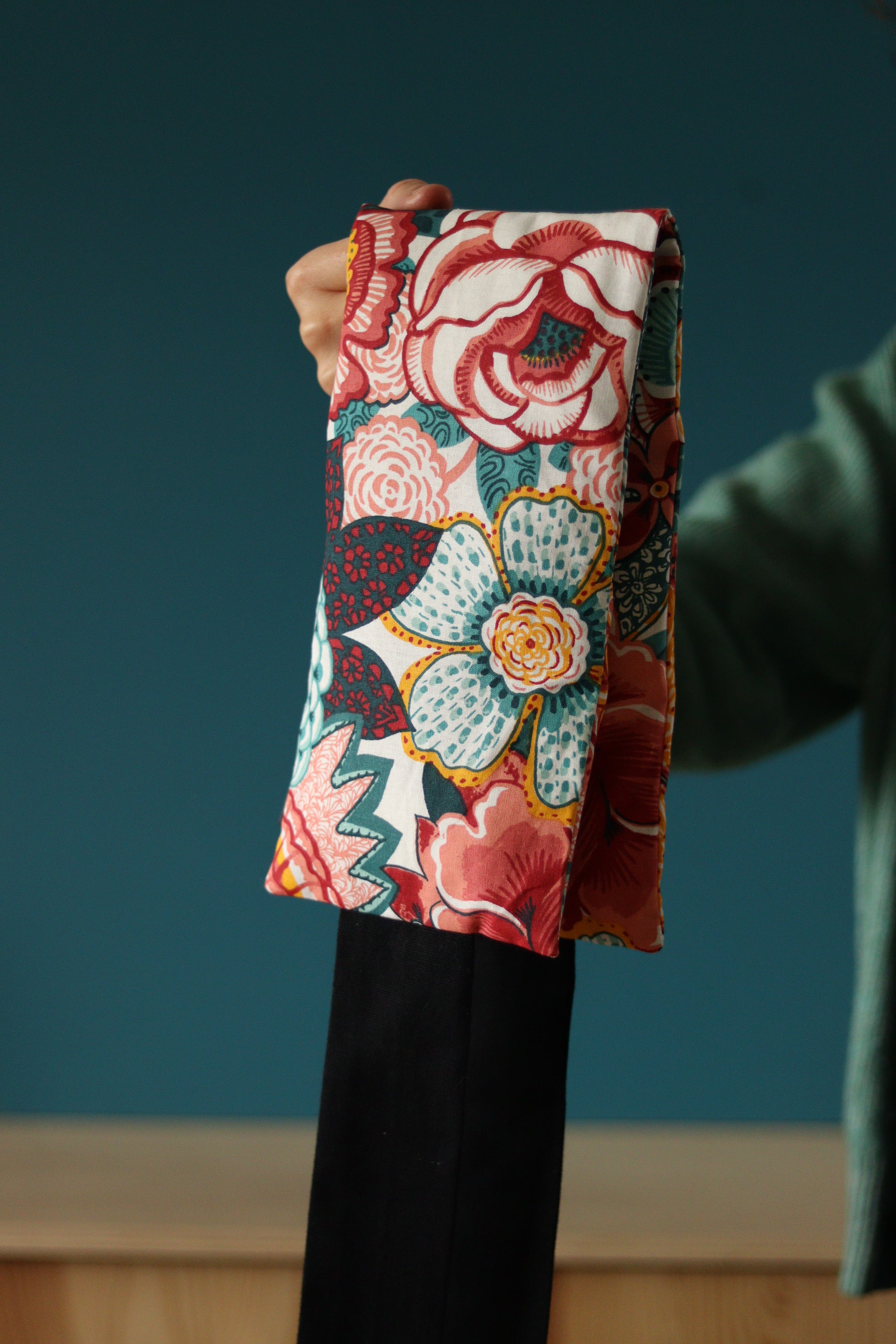 ceinture longue chauffante naturelle avec liens en tissu pour thermothérapie et cryothérapie, soulage le ventre et le dos, aux graines de lin bio, tissu fleurs multicolores