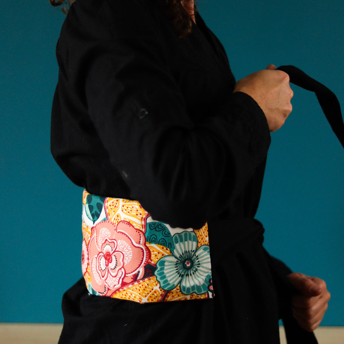 ceinture longue chauffante naturelle avec liens en tissu pour thermothérapie et cryothérapie, soulage le ventre et le dos, aux graines de lin bio, tissu fleurs multicolores