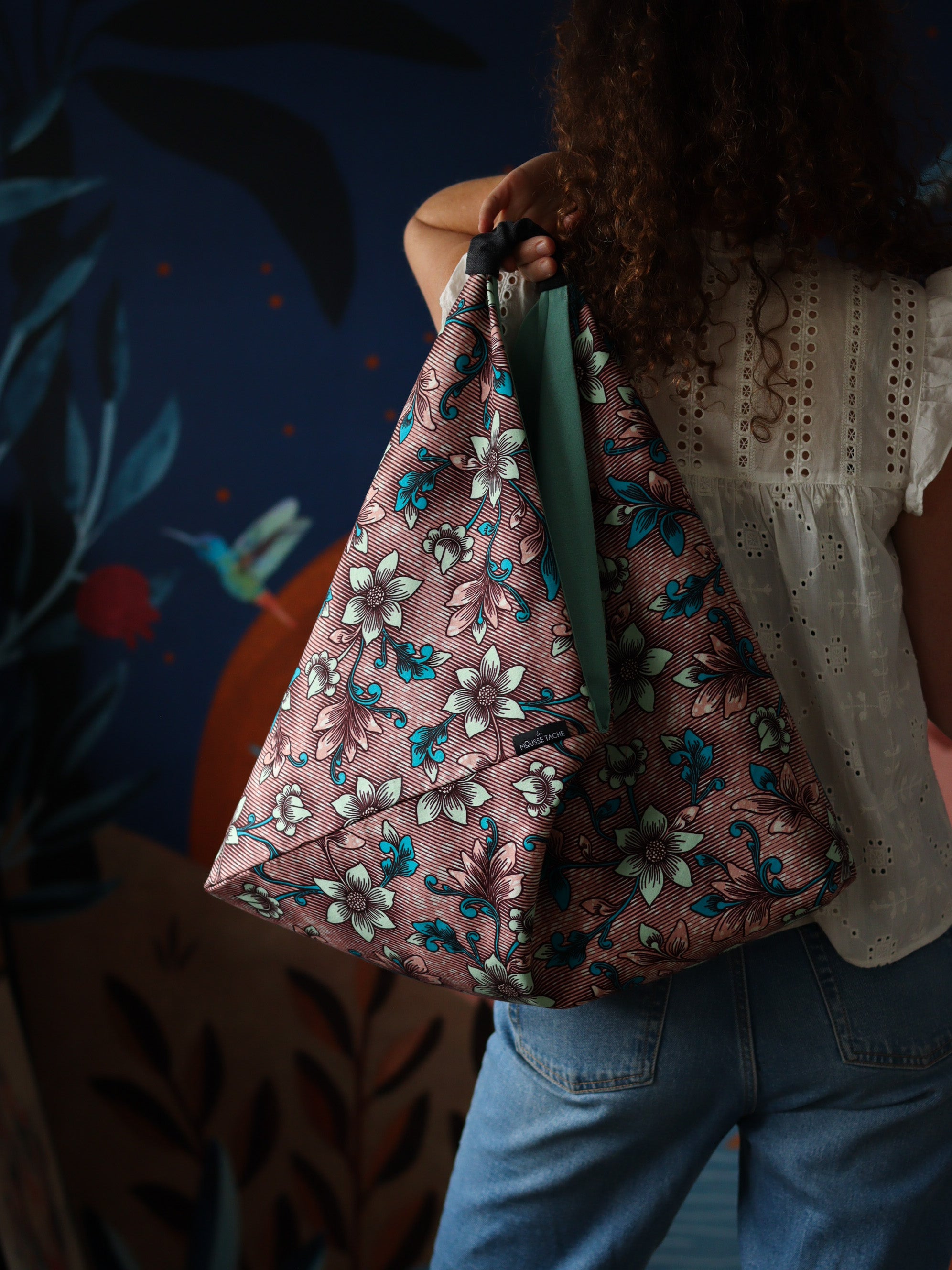 sac origami tissu africain vieux rose à fleurs