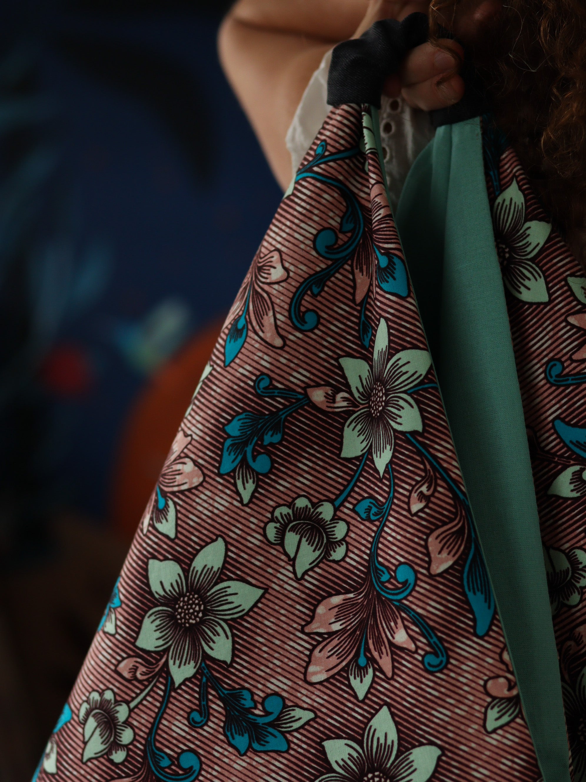 sac origami tissu africain vieux rose à fleurs