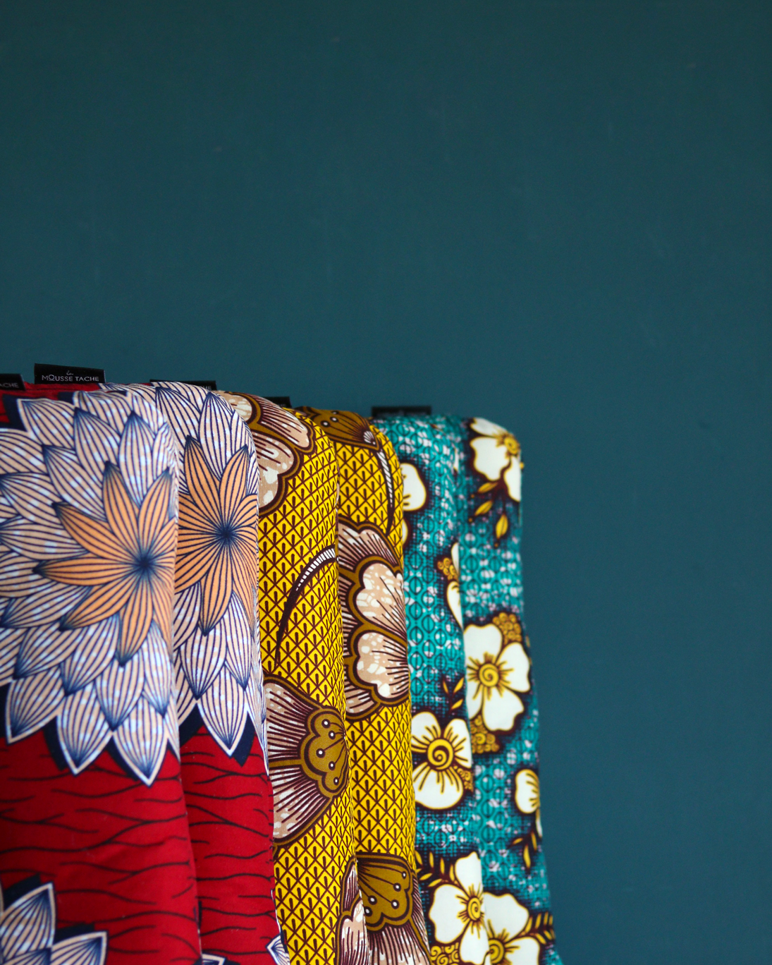 coussin-assise-wax-colore-salle-a-manger