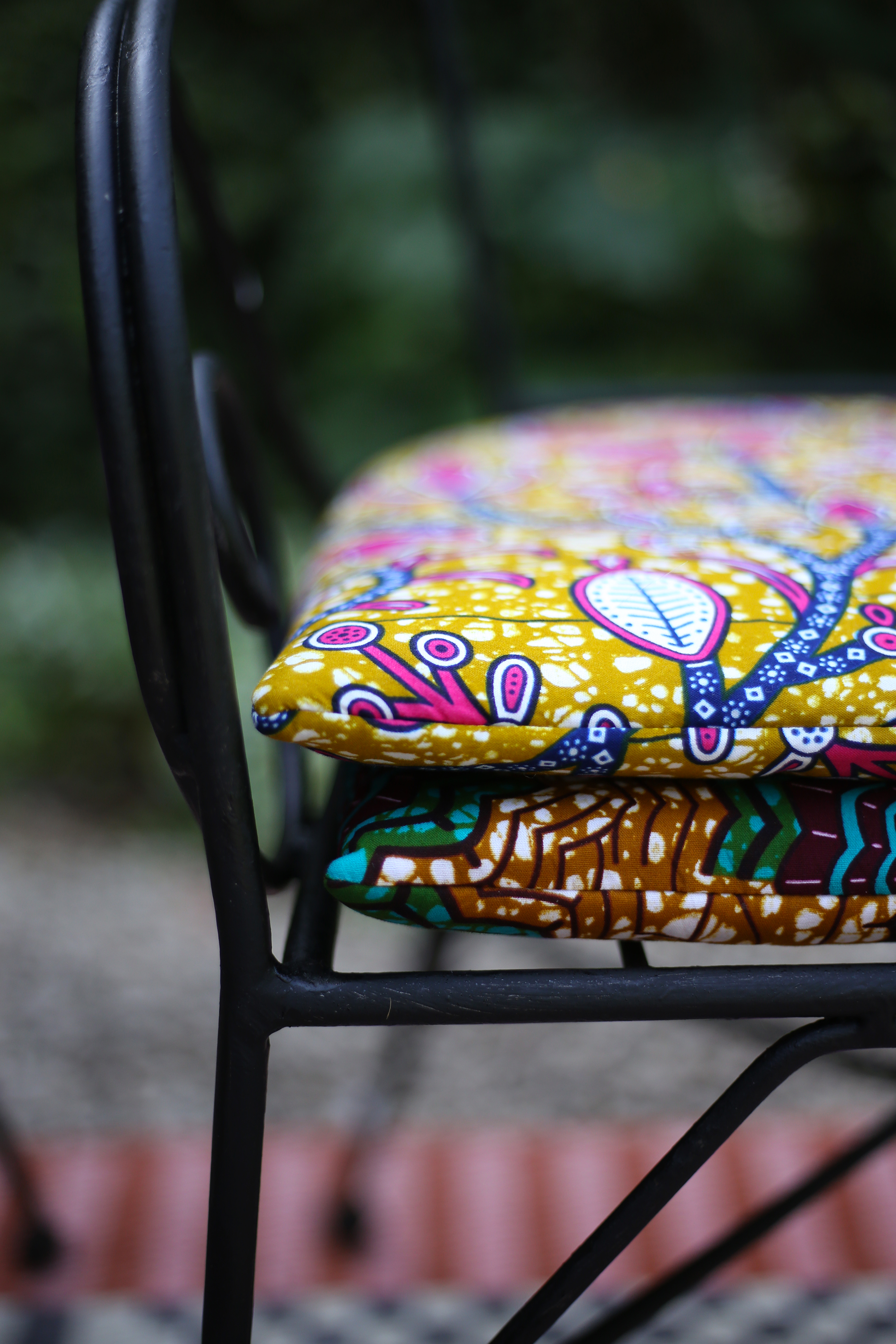 coussin fauteuil jardin vintage sur-mesure en wax