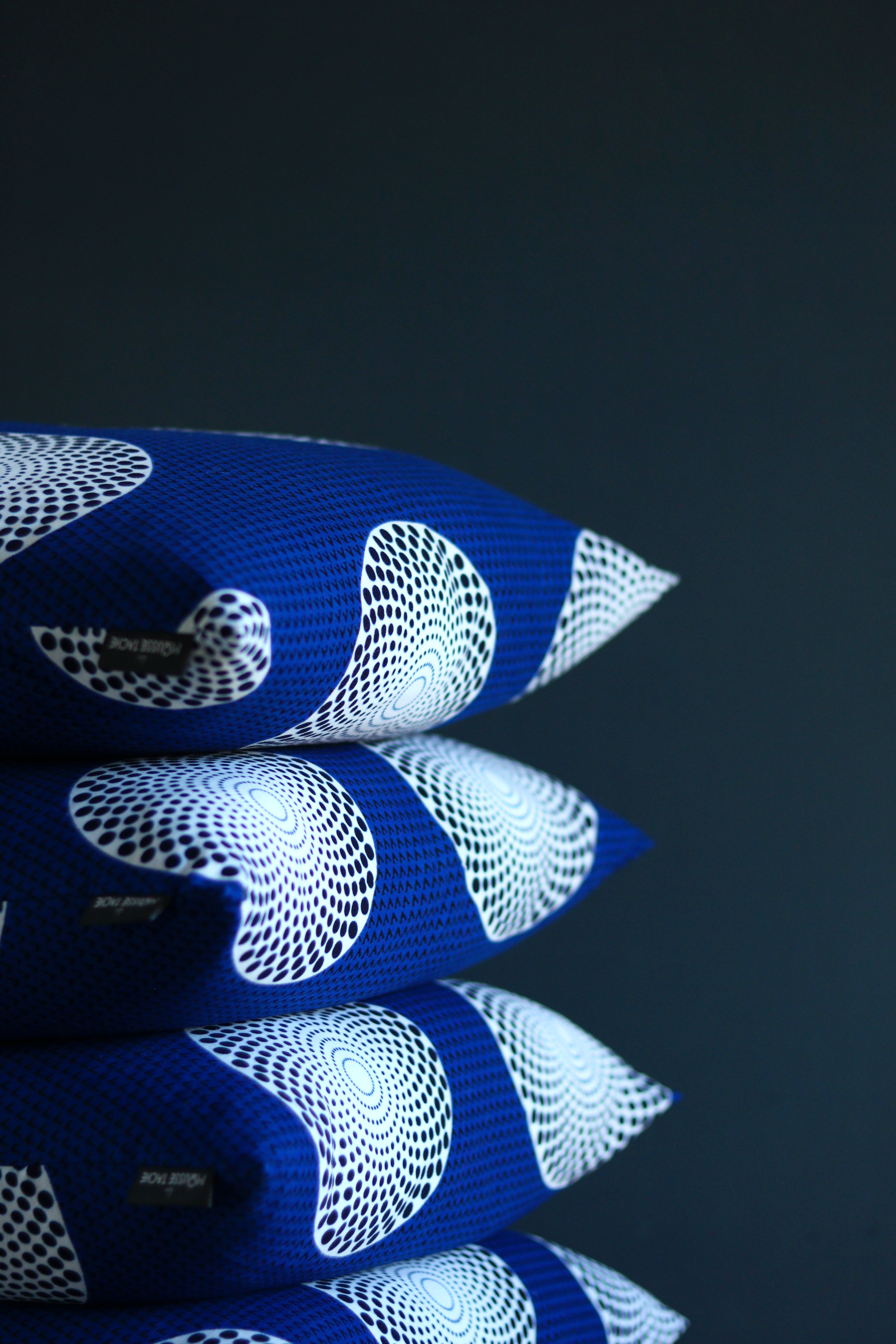 coussin wax africain bleu decoration ethnique made in france