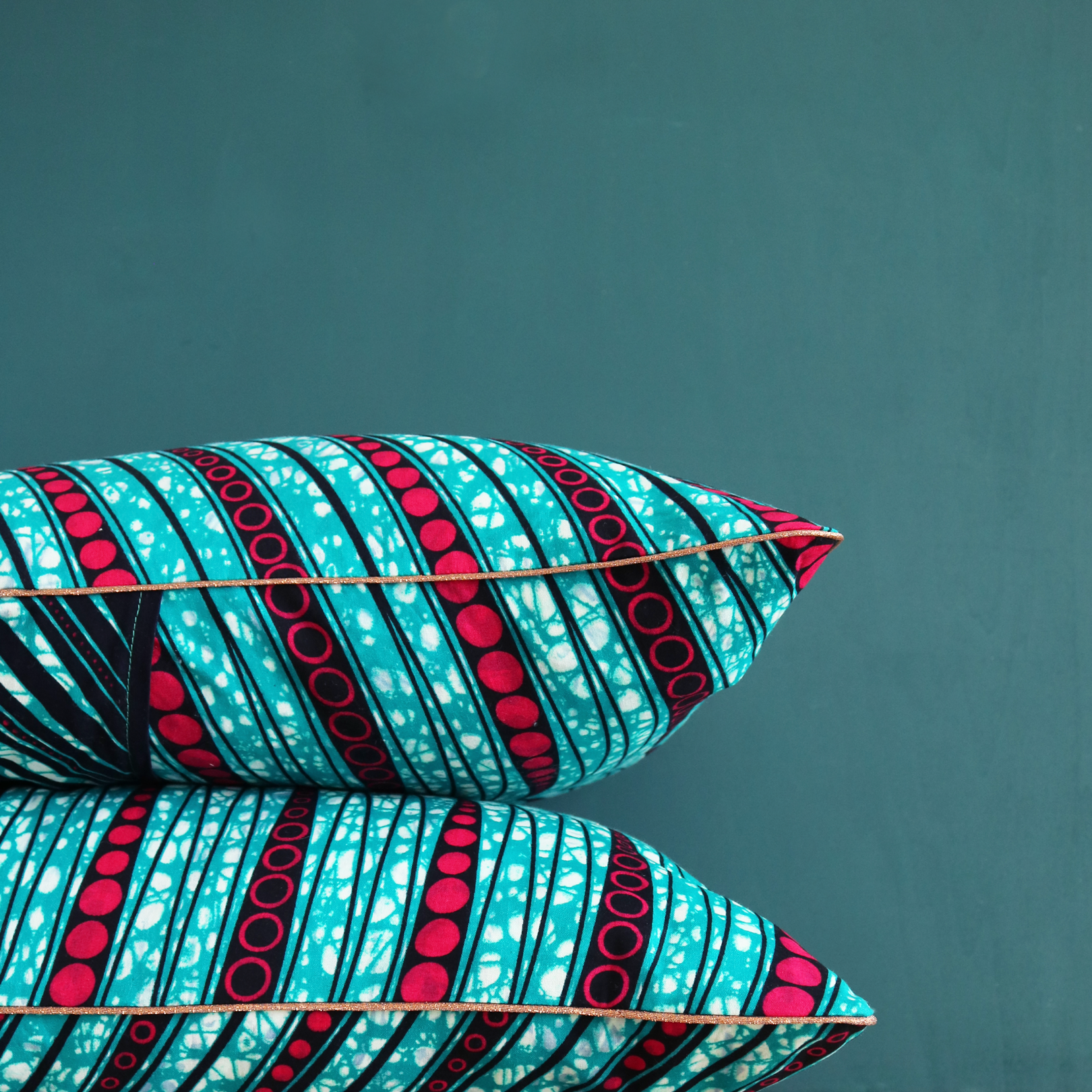 Du wax dans la décoration / Du pep's pour Sarah - LA MOUSSE TACHE