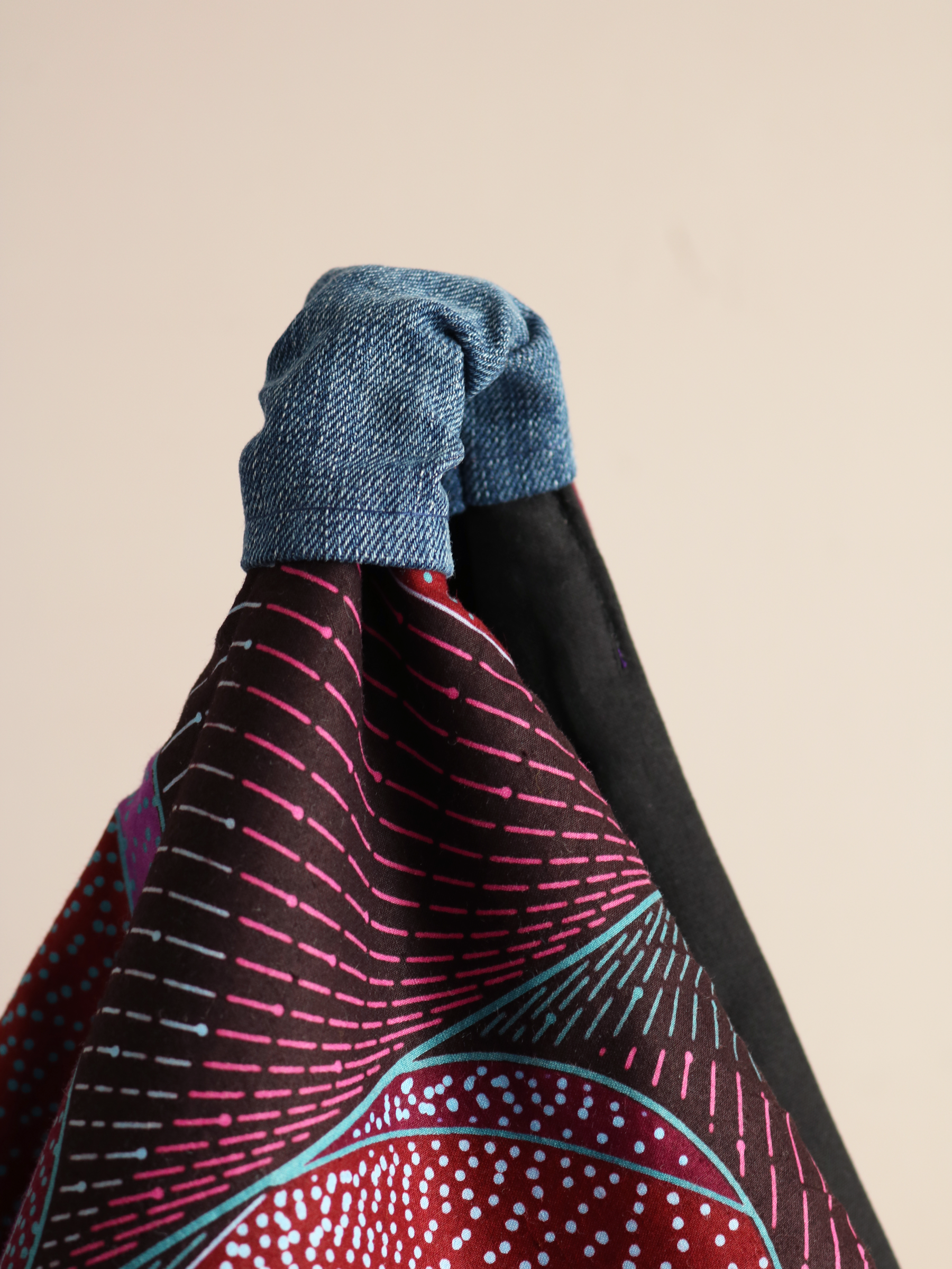 Tote bag personnalisé en tissu original / Du violet pour Nathalie - LA MOUSSE TACHE