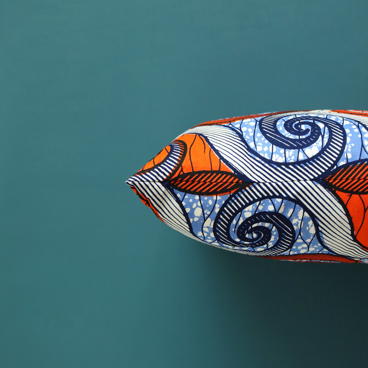 Du wax dans la décoration / Du pep's pour Sarah - LA MOUSSE TACHE