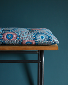 coussin de banquette sur-mesure en tissus africain bleu