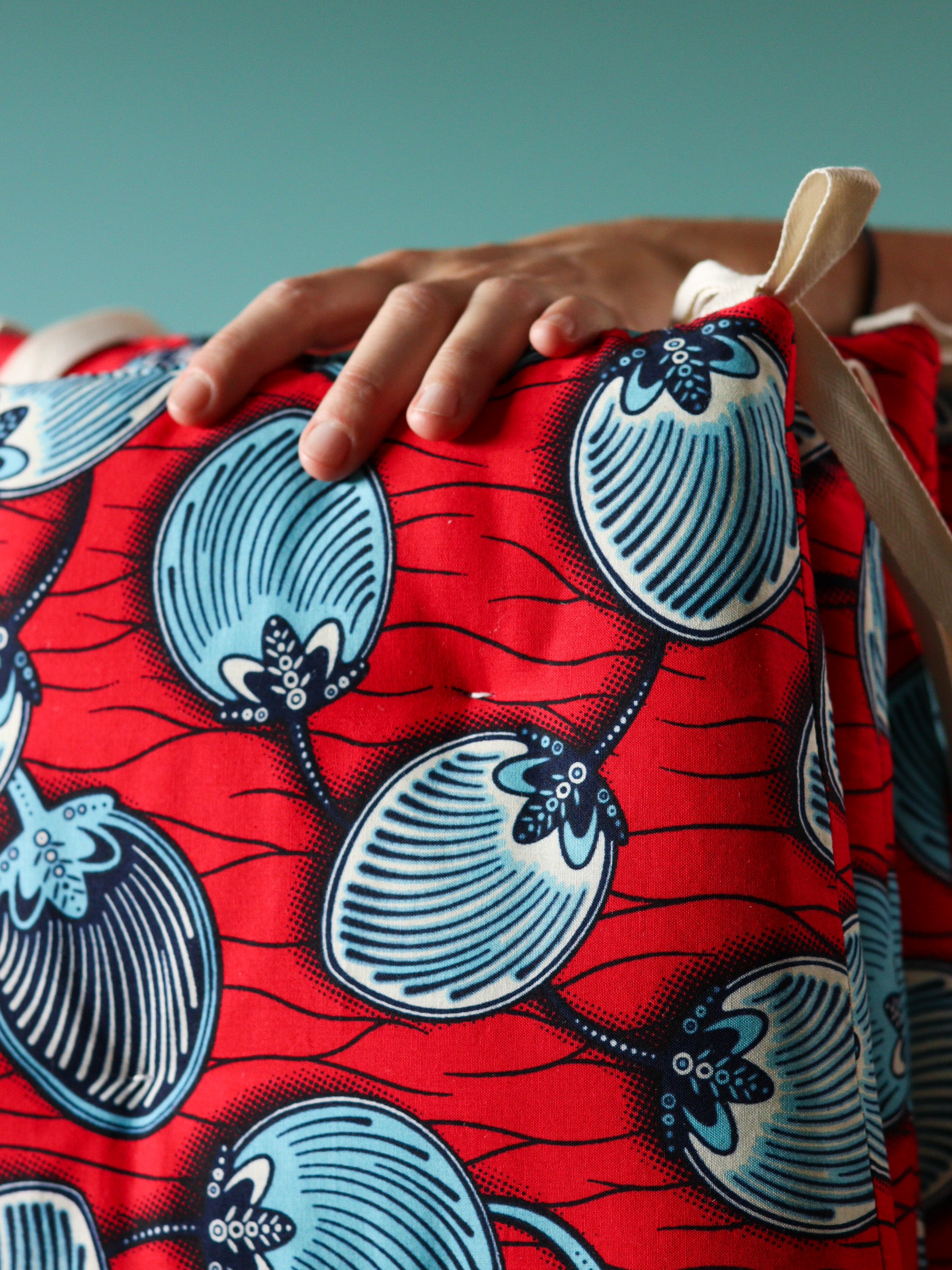 galettes de chaise trapèze personnalisées rouge, artisanat