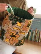 Panier rangement wax africain L tenu par les anses en coton tissé