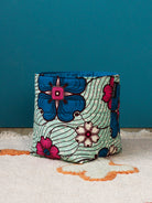 Panier de rangement wax matelassé Cornus florida céladon et rose, vue de côté
