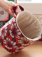Intérieur doublé du panier Gága M Hibiscus, tissu lin assorti au wax