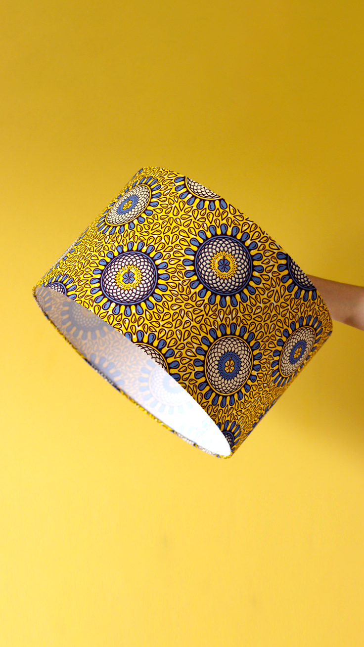 abat jour tissu jaune et bleu