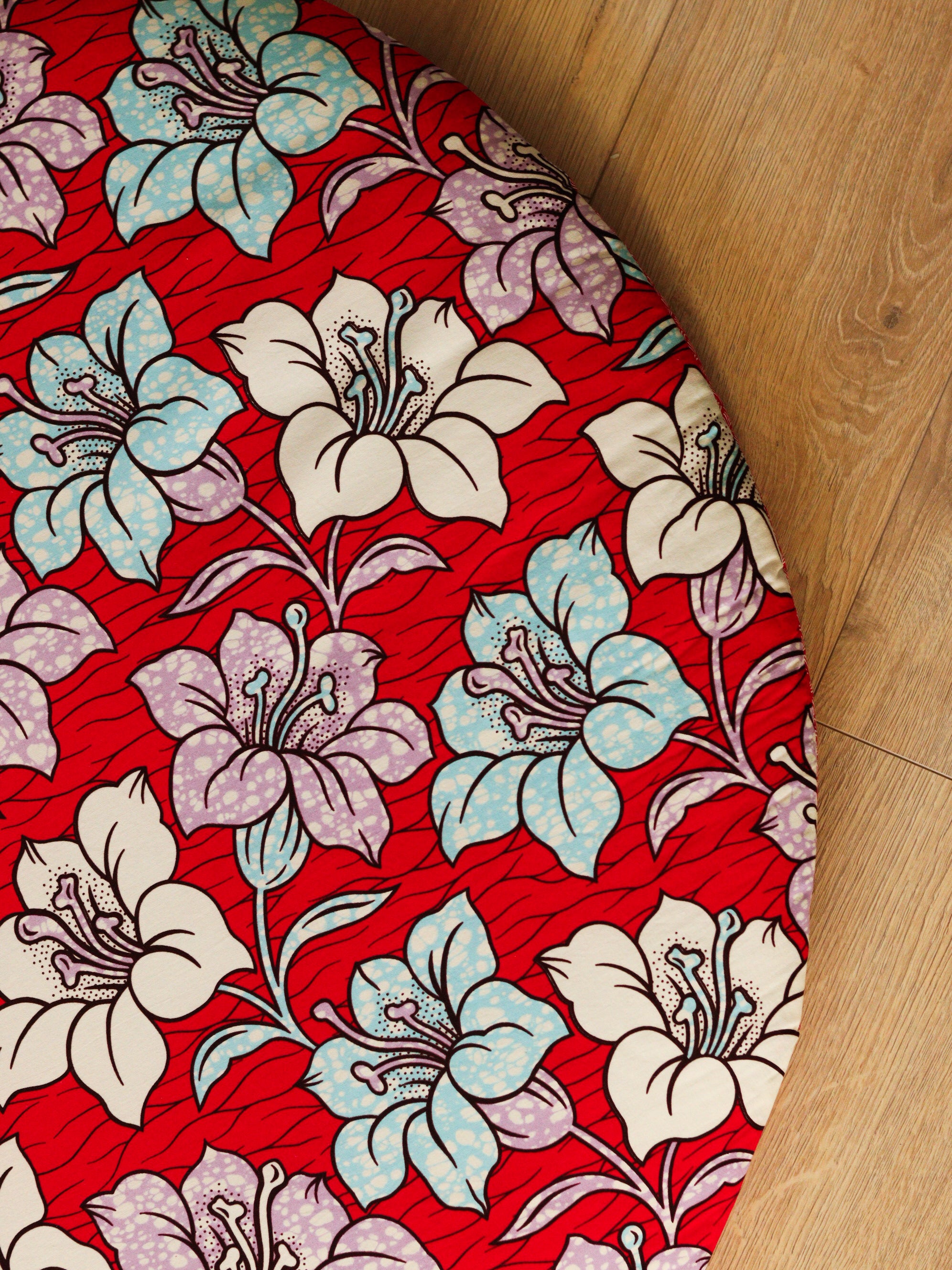 détail tapis éveil personnalisé bébé couleur fait-main