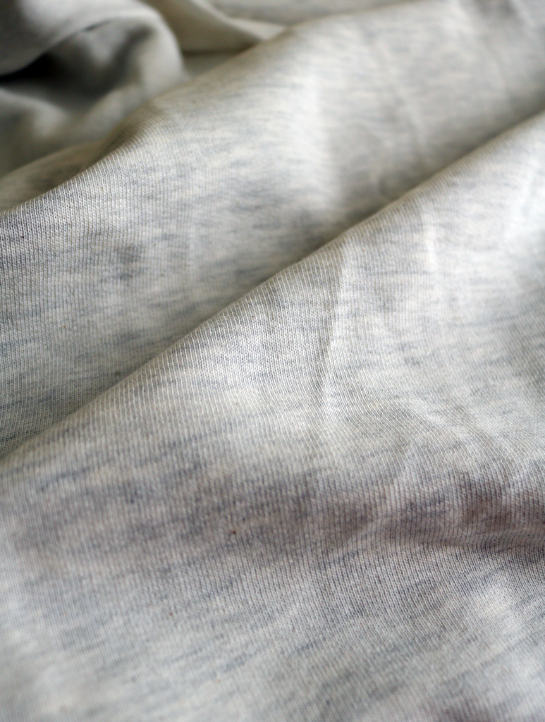Jersey molleton, tissu pour sweat blanc chiné / au mètre